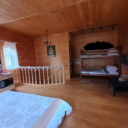 Pryvitannya Sontsyu Сходница Экстерьер фото