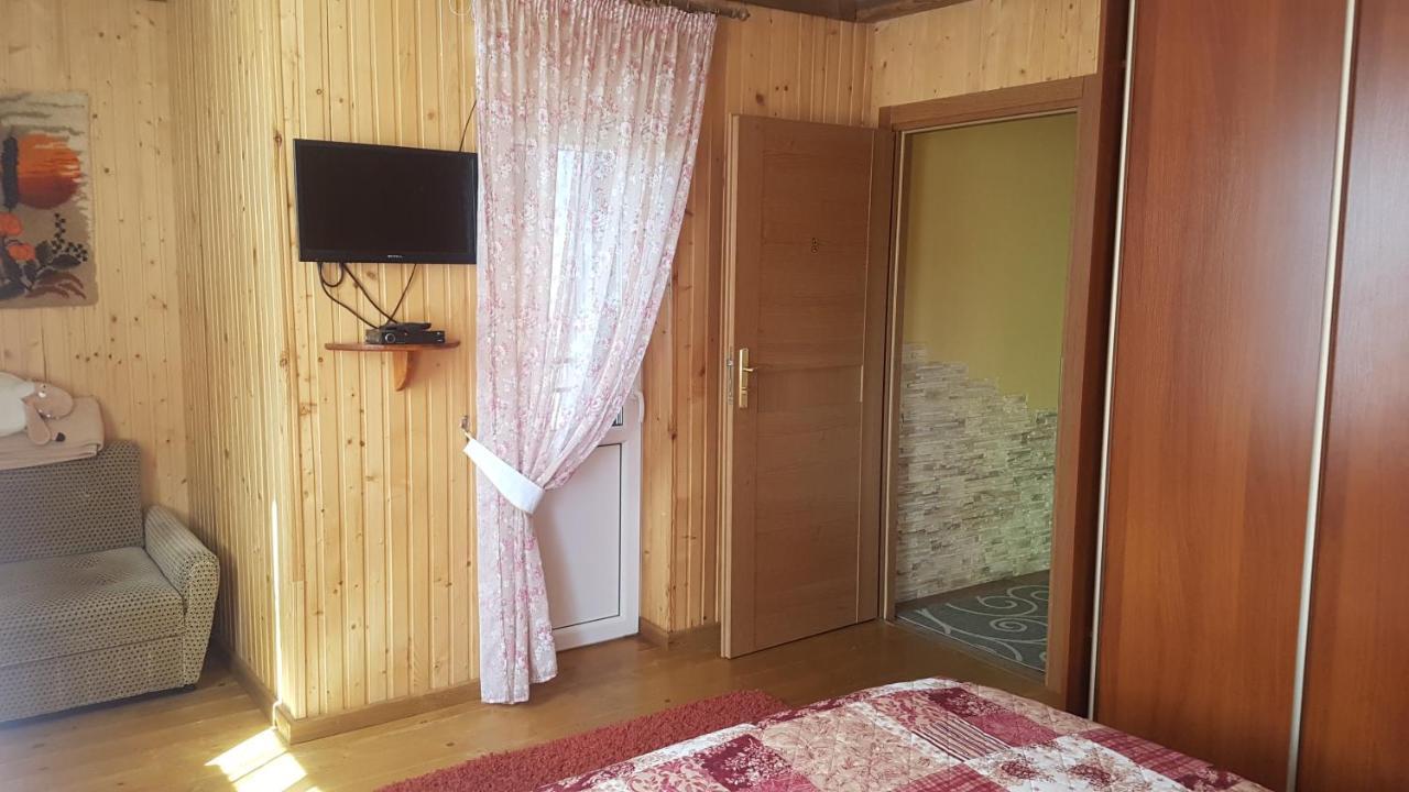 Pryvitannya Sontsyu Сходница Экстерьер фото